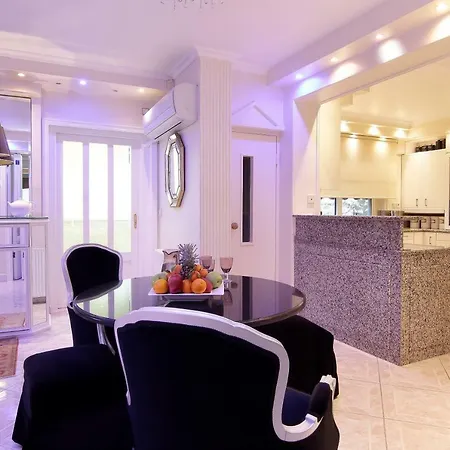 Apartment Royal Riviera *