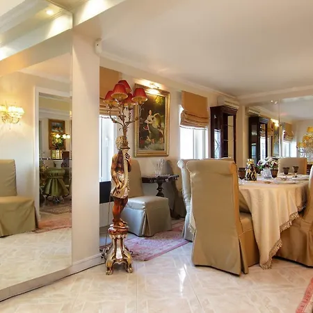 Apartment Royal Riviera Athens