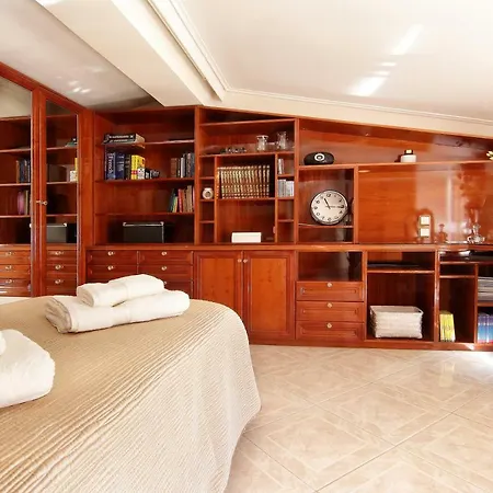Royal Riviera Athens